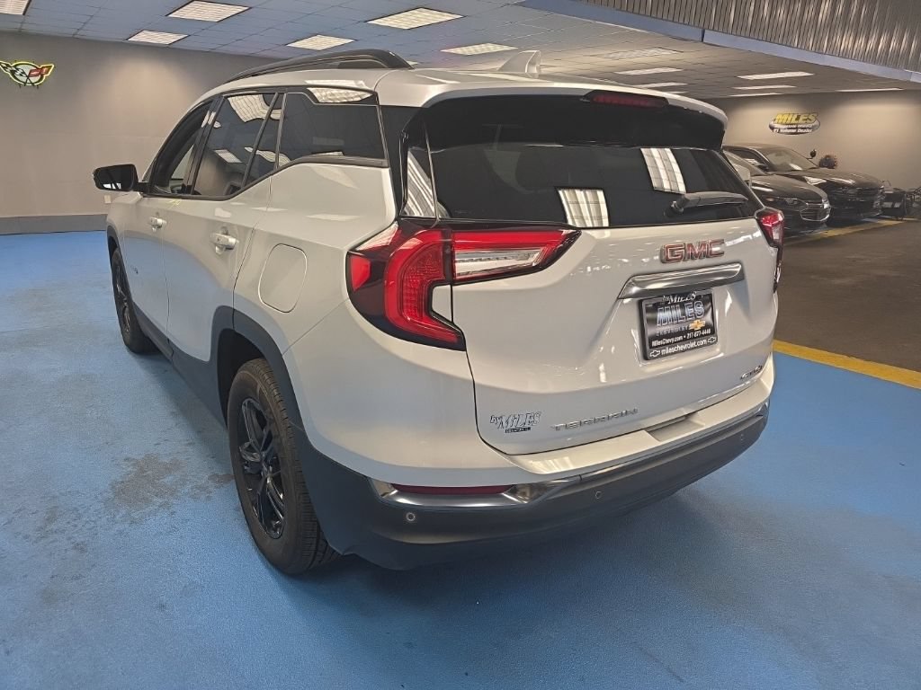 Certified 2022 GMC Terrain AT4 w/ Infotainment Package II AWD/4WD image 5