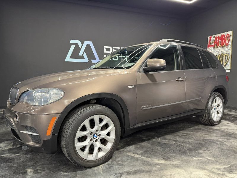 Used 2011 BMW X5 xDrive35i AWD/4WD image 1