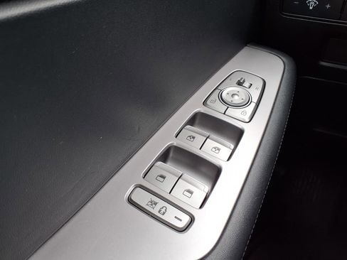 Used 2022 Hyundai Palisade SEL w/ Winter Package FWD image 22
