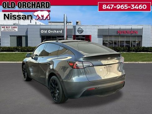 Used 2023 Tesla Model Y Long Range image 8