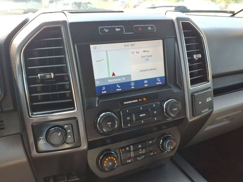Used 2020 Ford F150 XLT w/ Equipment Group 302A Luxury AWD/4WD image 19