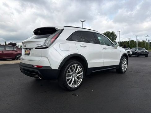 Used 2019 Cadillac XT4 Sport w/ Cold Weather Package AWD/4WD image 7