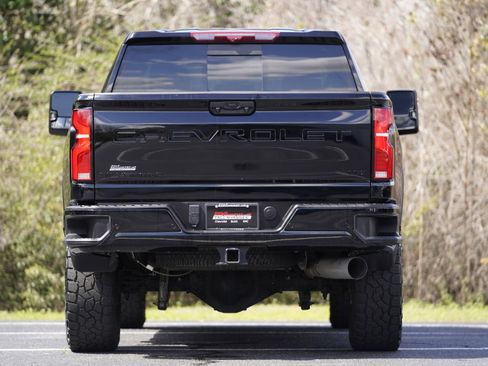 Used 2025 Chevrolet Silverado 2500 LTZ w/ LTZ Plus Package AWD/4WD image 49