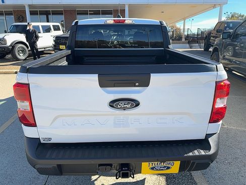 New 2026 Ford Maverick XLT w/ XLT Luxury Package image 9