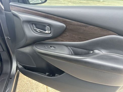 Used 2019 Nissan Murano Platinum FWD image 32