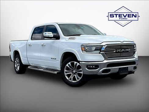 Used 2021 RAM 1500 Laramie AWD/4WD image 1