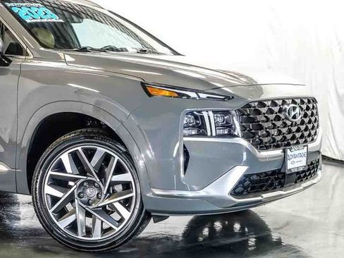 Used 2023 Hyundai Santa Fe Calligraphy AWD/4WD image 3