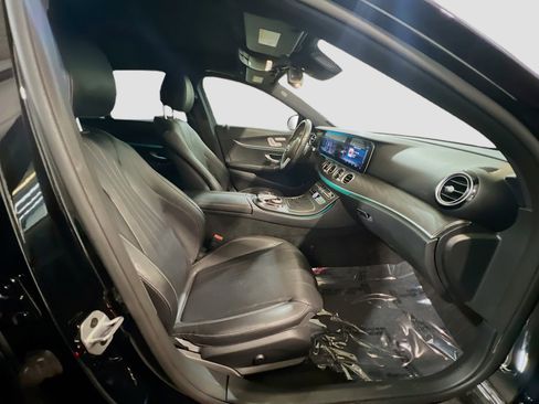 Used 2019 Mercedes-Benz E 450 4MATIC Sedan image 23