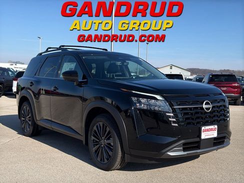 New 2026 Nissan Pathfinder SL w/ SL Premium Package image 1