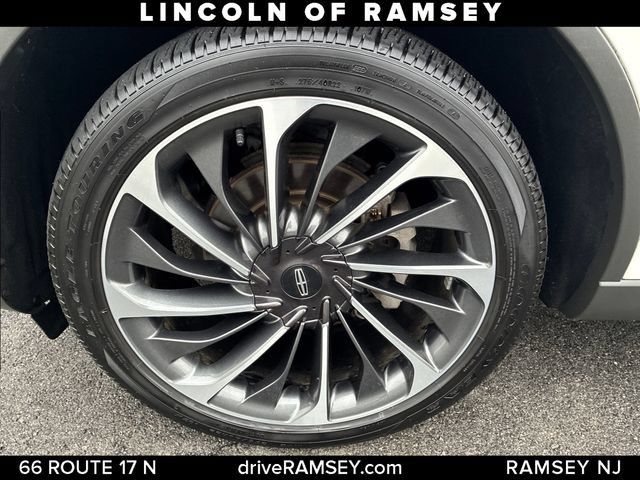 Used 2024 Lincoln Aviator Reserve w/ Equipment Group 201A AWD/4WD image 27