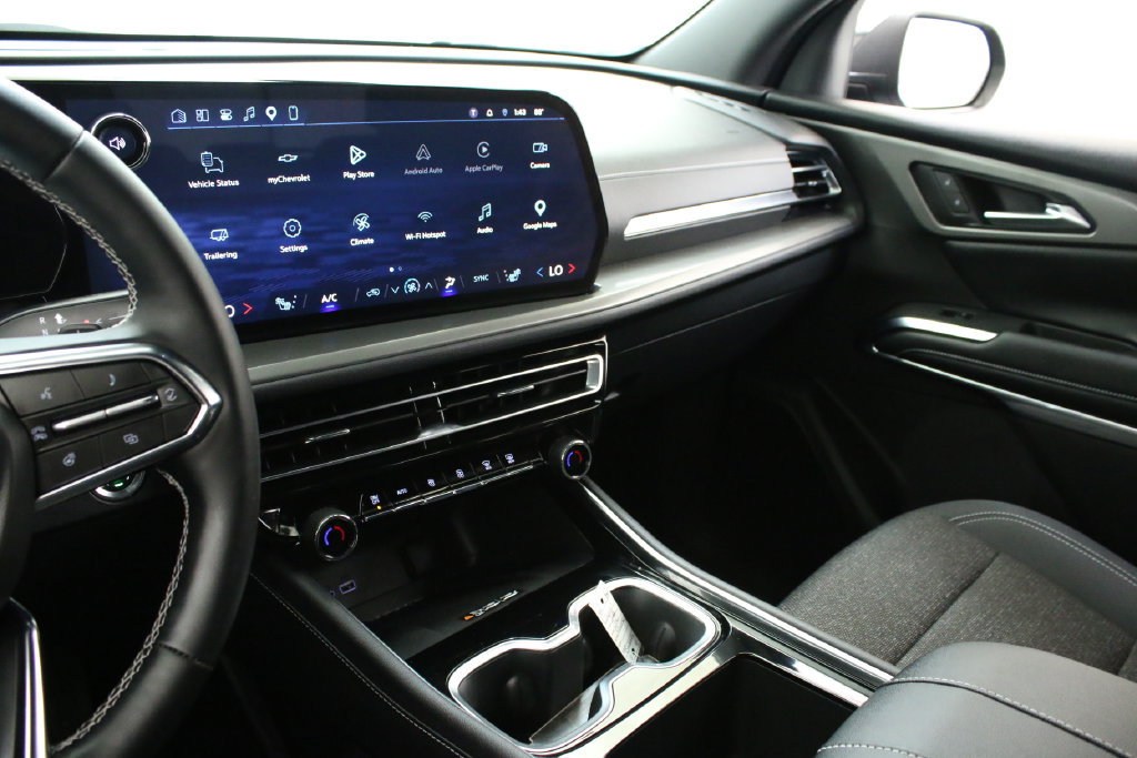 Certified 2026 Chevrolet Traverse LT FWD image 22