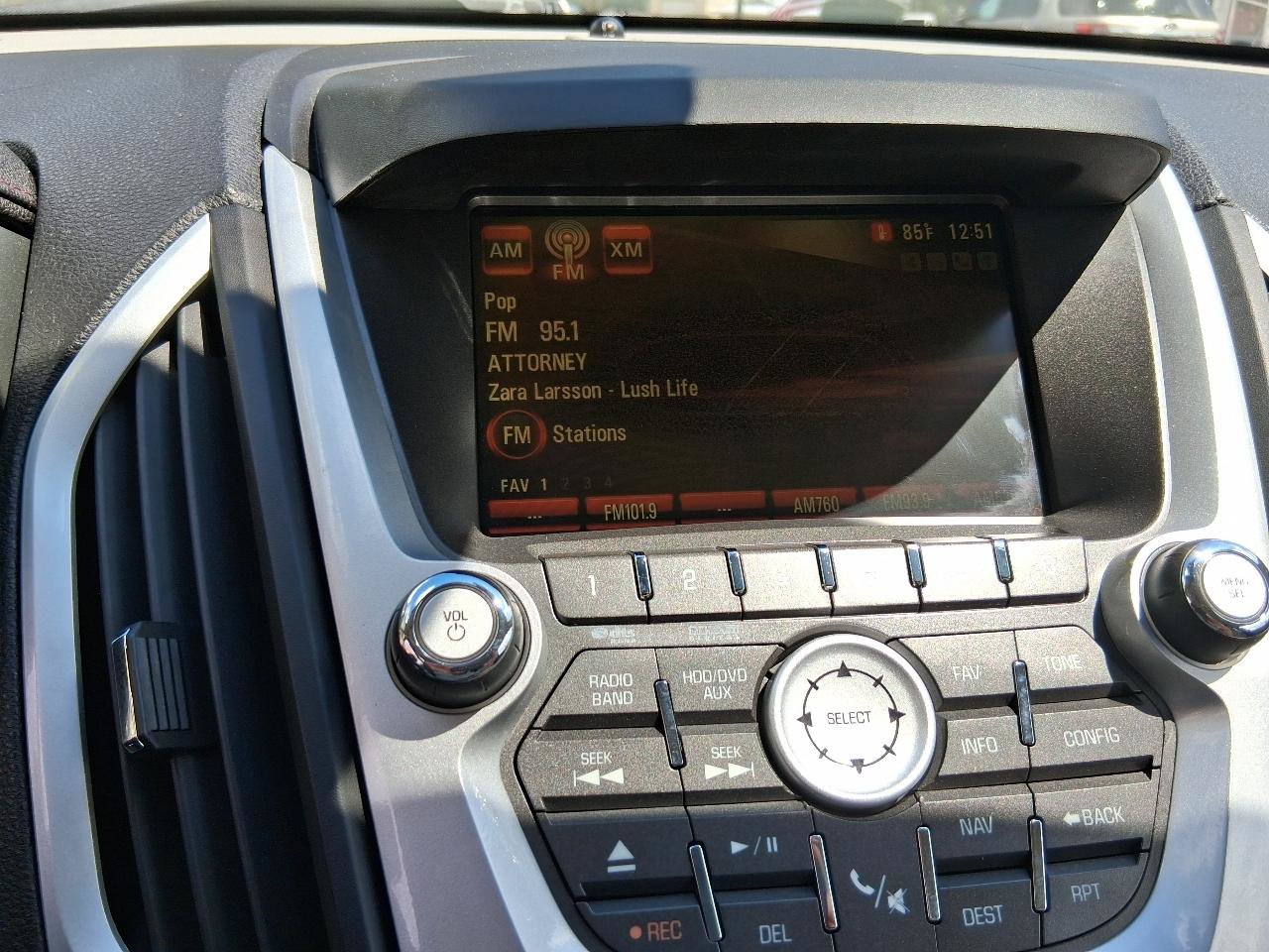 Used 2011 GMC Terrain SLT FWD image 16
