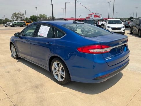 Used 2018 Ford Fusion S FWD image 37