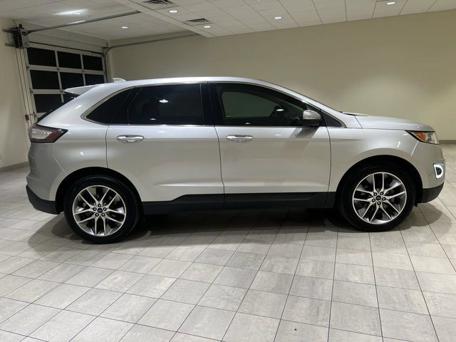 Used 2016 Ford Edge Titanium w/ Equipment Group 301A FWD image 6