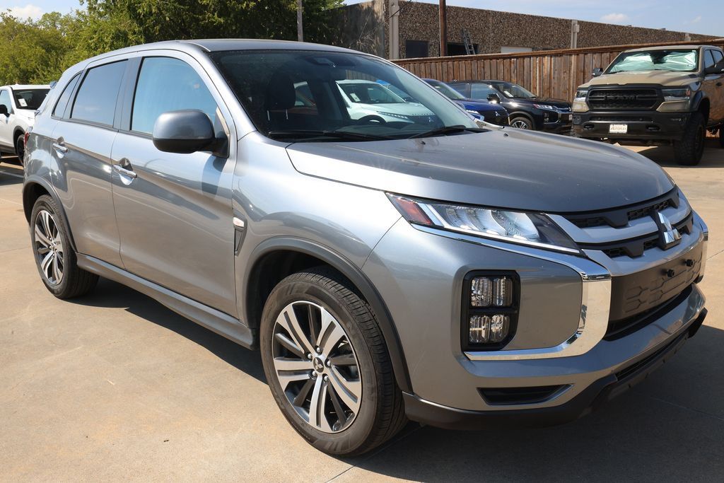 Used 2026 Mitsubishi Outlander Sport ES AWD/4WD image 3