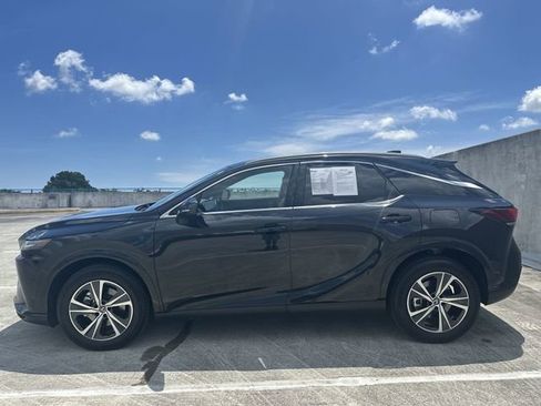 Used 2023 Lexus RX 350 Premium w/ Cold Area Package FWD image 16