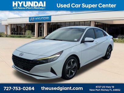 Used 2023 Hyundai Elantra SEL w/ Convenience Package