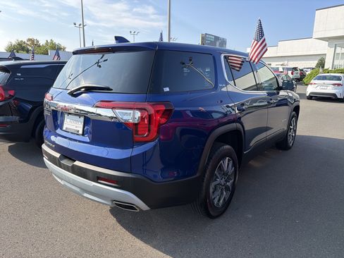 Certified 2023 GMC Acadia SLE image 6