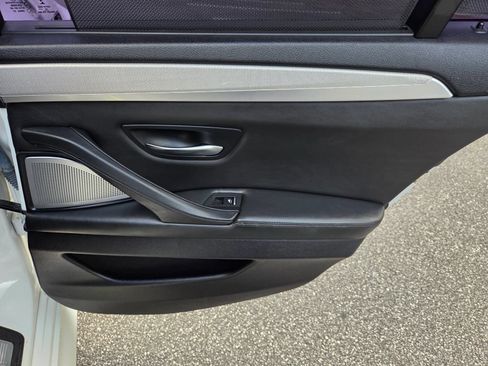 Used 2015 BMW M5 w/ Competition Package RWD image 21