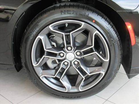 New 2024 Dodge Charger R/T w/ Plus Group image 8