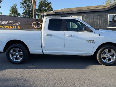 Used 2017 RAM 1500 Big Horn image 12