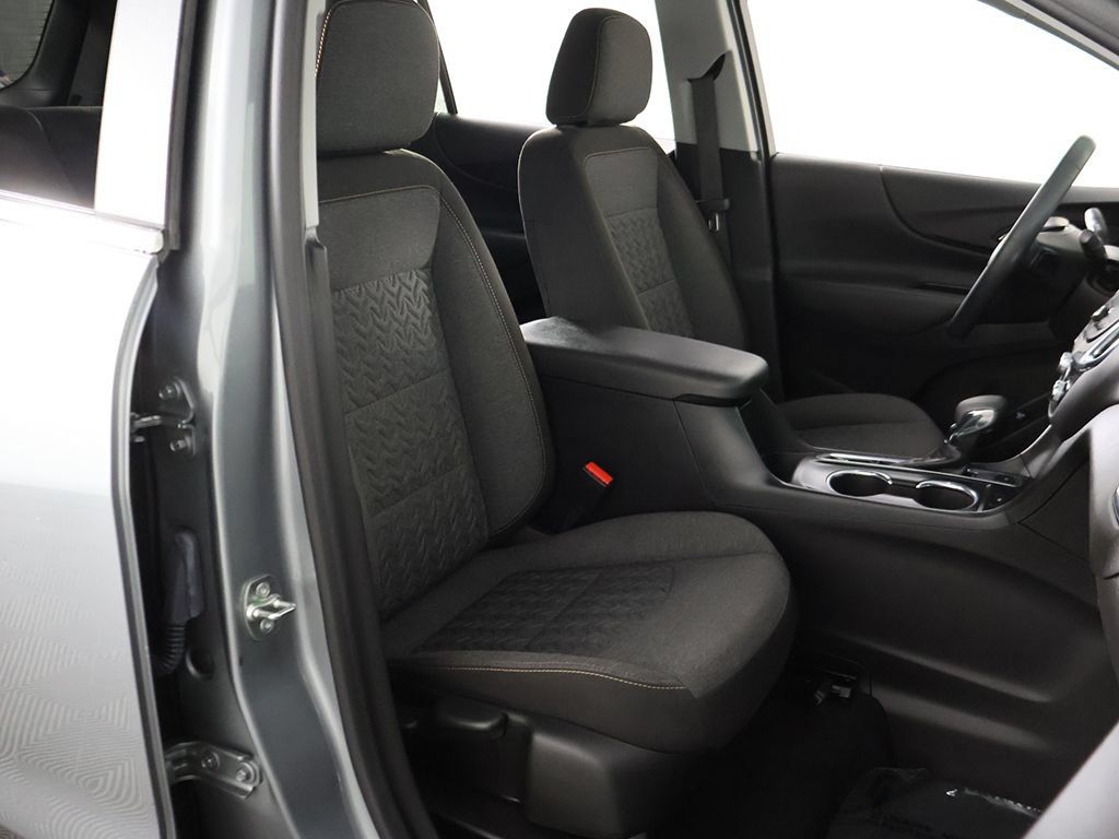 Used 2024 Chevrolet Equinox LT w/ LPO, Floor Liner Package AWD/4WD image 30