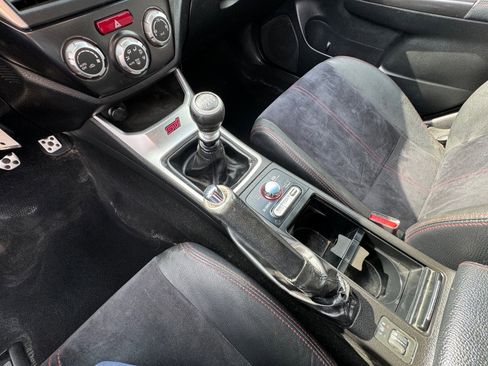Used 2011 Subaru Impreza WRX STI image 21
