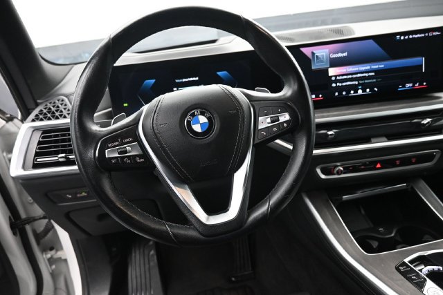 Used 2024 BMW X5 xDrive40i AWD/4WD image 15