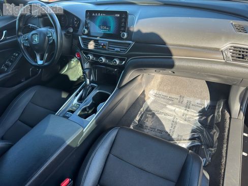 Used 2022 Honda Accord Sport image 11