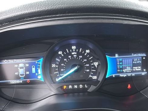 Used 2018 Ford Fusion SE w/ Equipment Group 601A image 19