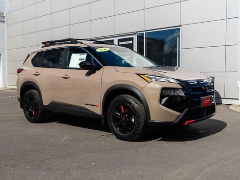 New 2026 Nissan Rogue SV AWD/4WD image 28