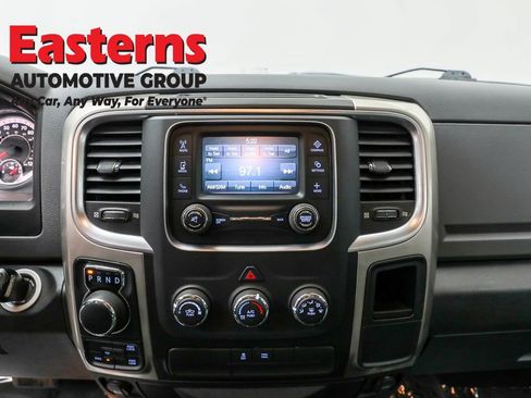 Used 2019 RAM 1500 Classic SLT image 12