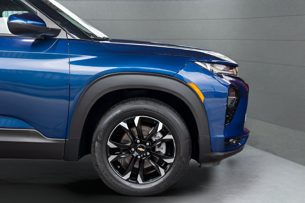 Used 2023 Chevrolet TrailBlazer LT FWD image 10
