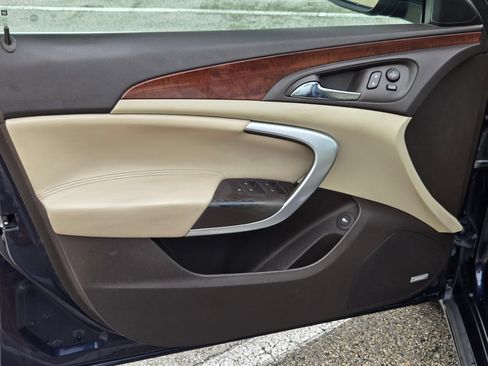 Used 2016 Buick Regal Premium FWD image 10
