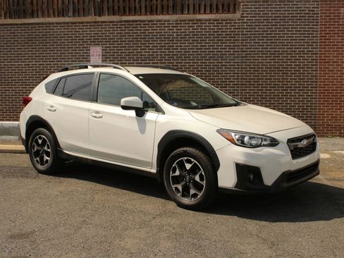 Used 2019 Subaru Crosstrek 2.0i Premium w/ Popular Package #3 AWD/4WD image 1