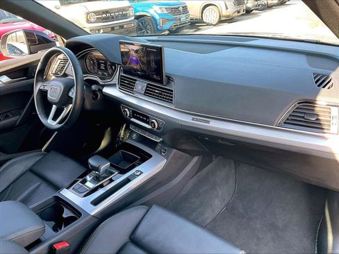 Used 2025 Audi Q5 2.0T Premium image 13