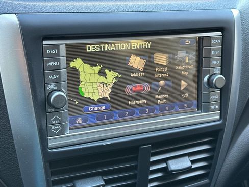 Used 2011 Subaru Impreza WRX Premium image 39