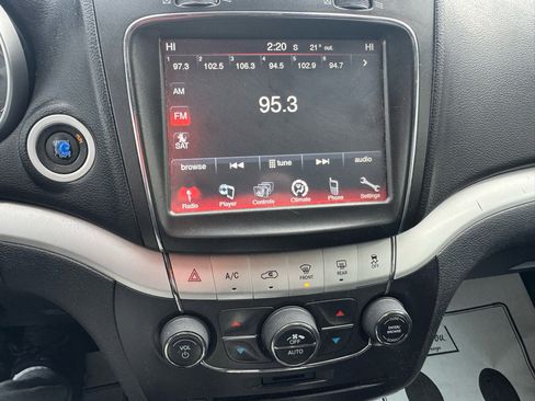 Used 2012 Dodge Journey R/T w/ Driver Convenience Group image 21