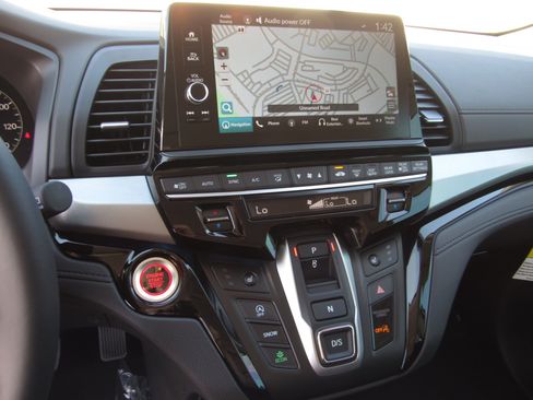 New 2026 Honda Odyssey Touring image 20