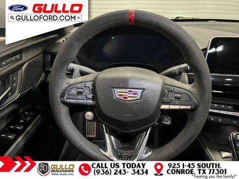 Used 2023 Cadillac CT4 V Blackwing w/ Driver Assist Package RWD image 11