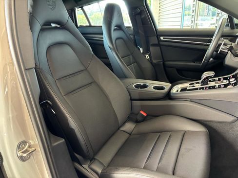 Used 2023 Porsche Panamera Platinum Edition RWD image 21