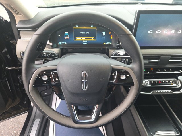 Used 2024 Lincoln Corsair AWD w/ Equipment Group 101A image 28
