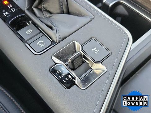 Used 2025 Lexus GX 550 w/ Cold Area Package AWD/4WD image 57