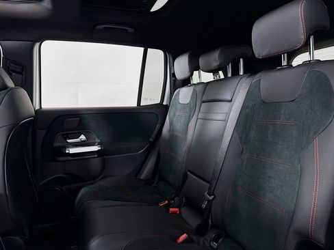 New 2026 Mercedes-Benz GLB 250 image 7