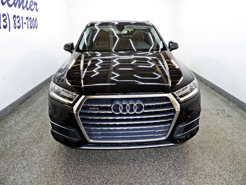 Used 2017 Audi Q7 3.0T Premium AWD/4WD image 2
