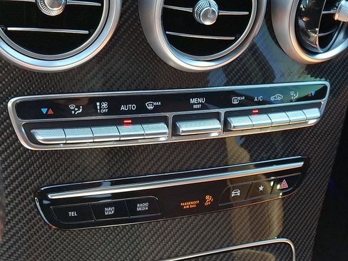 Used 2020 Mercedes-Benz GLC 43 AMG 4MATIC image 16