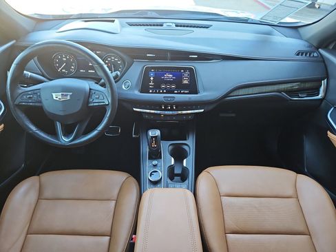 Used 2019 Cadillac XT4 Sport image 17