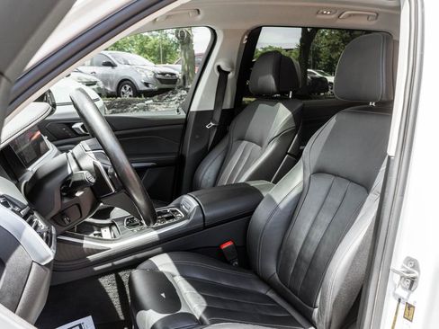 Used 2022 BMW X7 xDrive40i w/ Executive Package AWD/4WD image 6