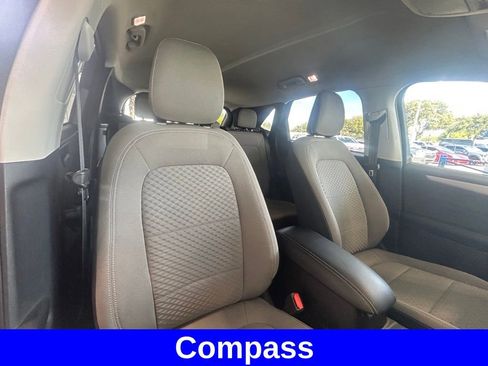 Used 2022 Ford Escape SE w/ Convenience Package image 29