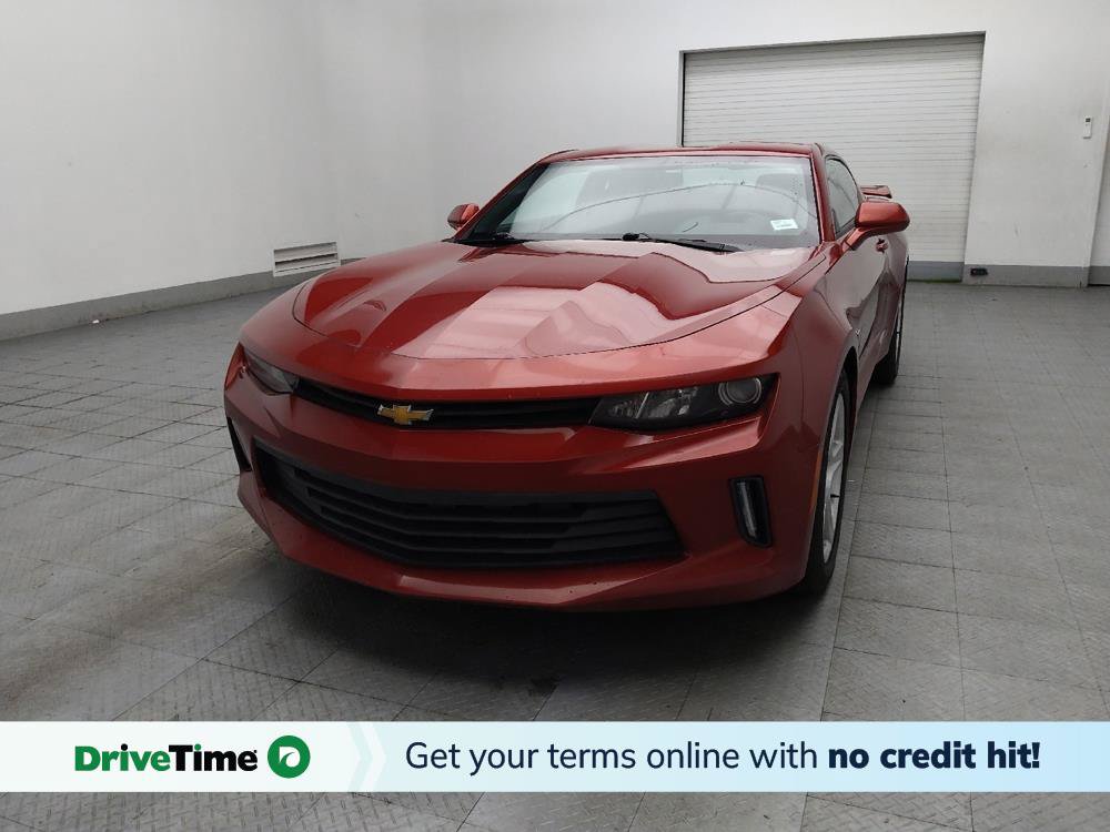 Used 2018 Chevrolet Camaro LT RWD image 1